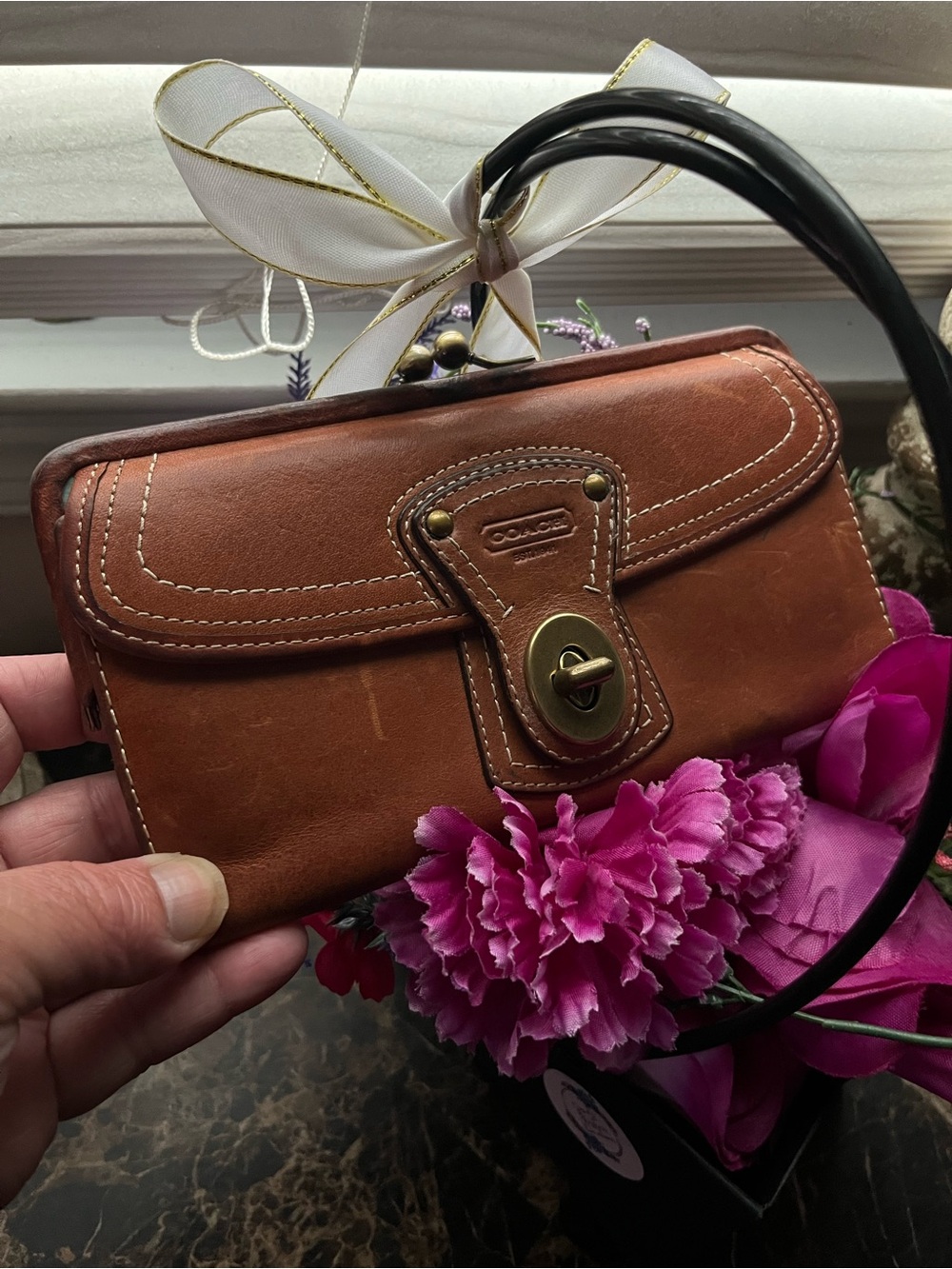Vintage Coach 
Turnlock
65th Anniversary
Legacy Wallet